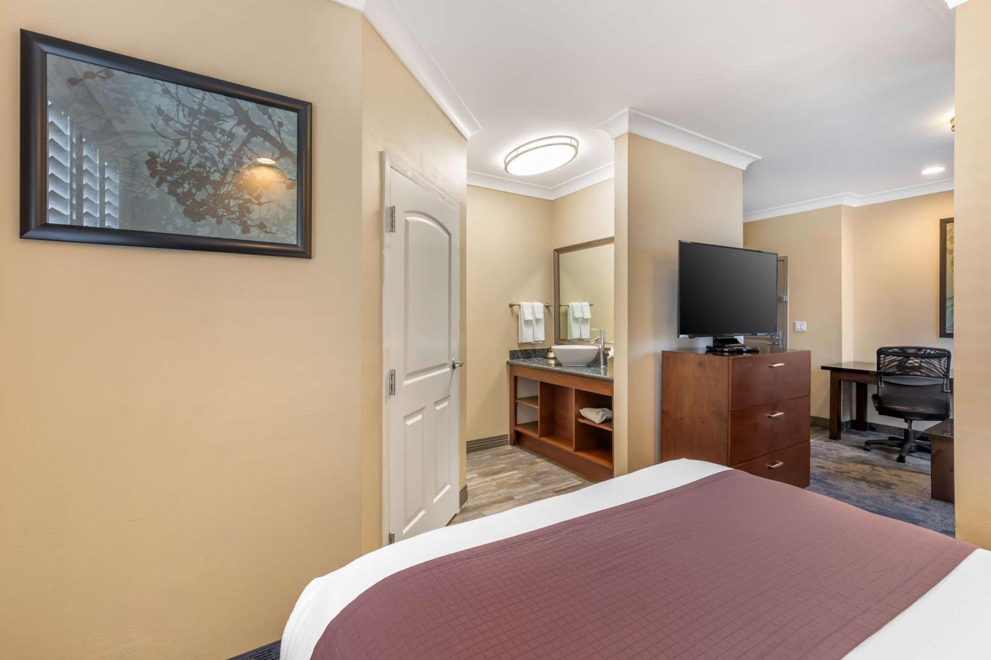 Best Western Plus Avita Suites Торранс Экстерьер фото