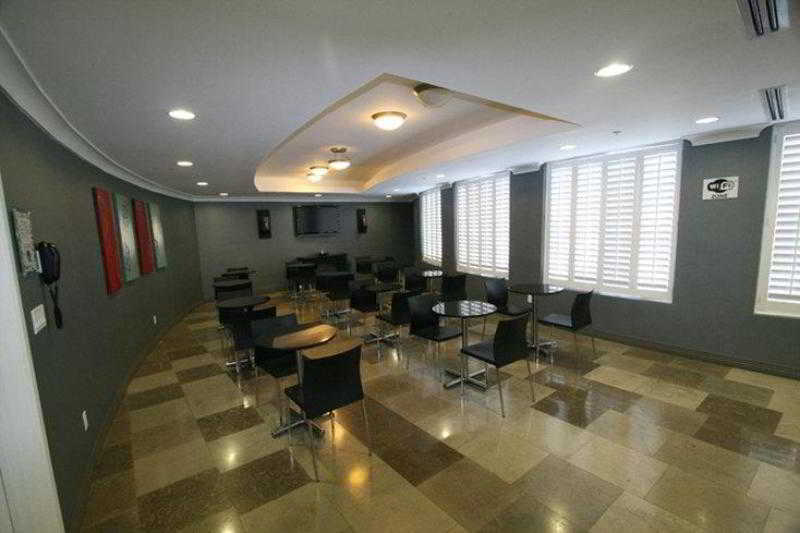 Best Western Plus Avita Suites Торранс Ресторан фото